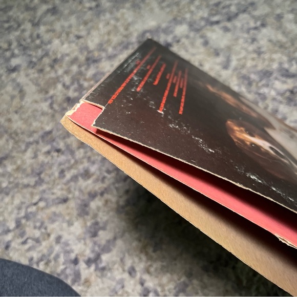 Barry Manilow Wall Art Decor - Red and Gold - Picture 6 of 10